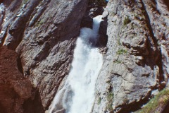 R1-02732-0027